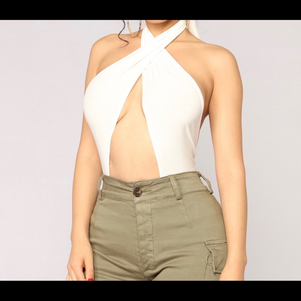 Halter top
